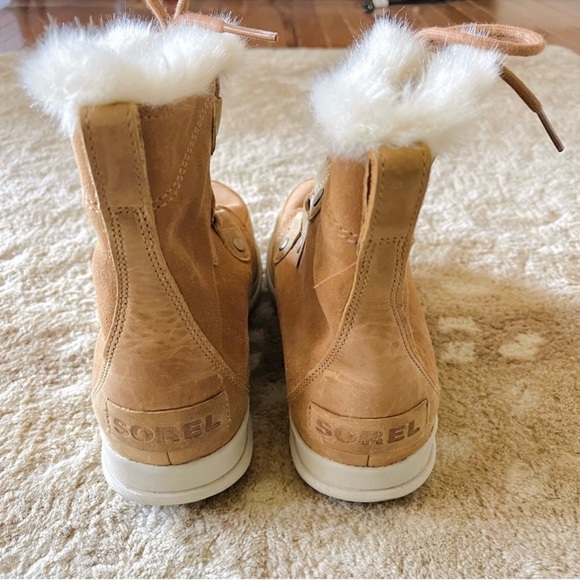 Sorel Explorer Joan Winter Boot Suede, Faux Fur, Fleece Lined Tan Size 9 - Picture 6 of 12
